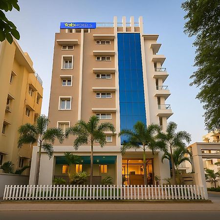 Fabhotel The Botanica - Nr Hyderabad Central University, Kondapur Kondapur  Exteriér fotografie
